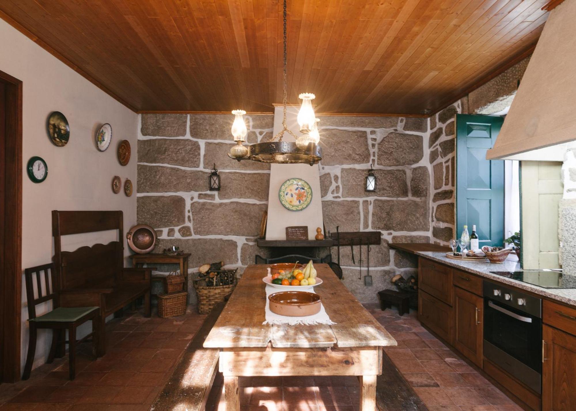 הוילה וילה פוקה דה אגיאר Casa Da Tapa 7 מראה חיצוני תמונה